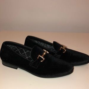 Velvet Steve Madden Slip Ons Dress Shoes